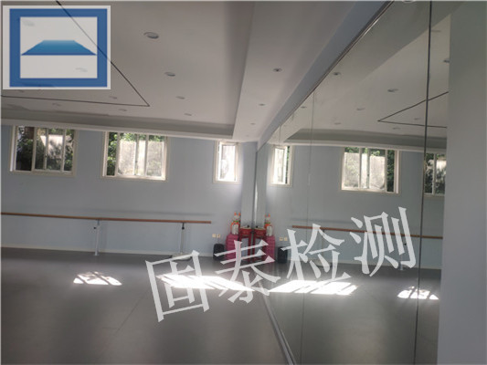 �V���W(xu��)У������ȫ�b����ʲô��λ